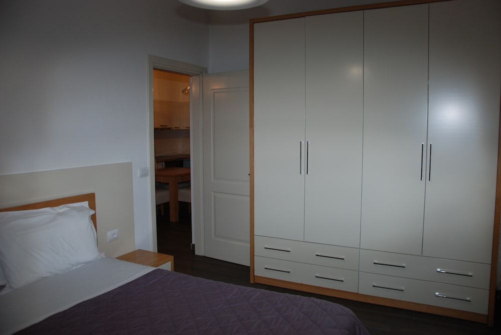 Sunrise Luxury Apartments