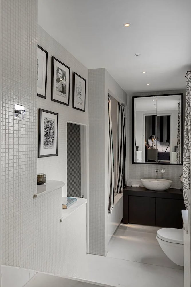 Cadogan Squre-2 Bedroom