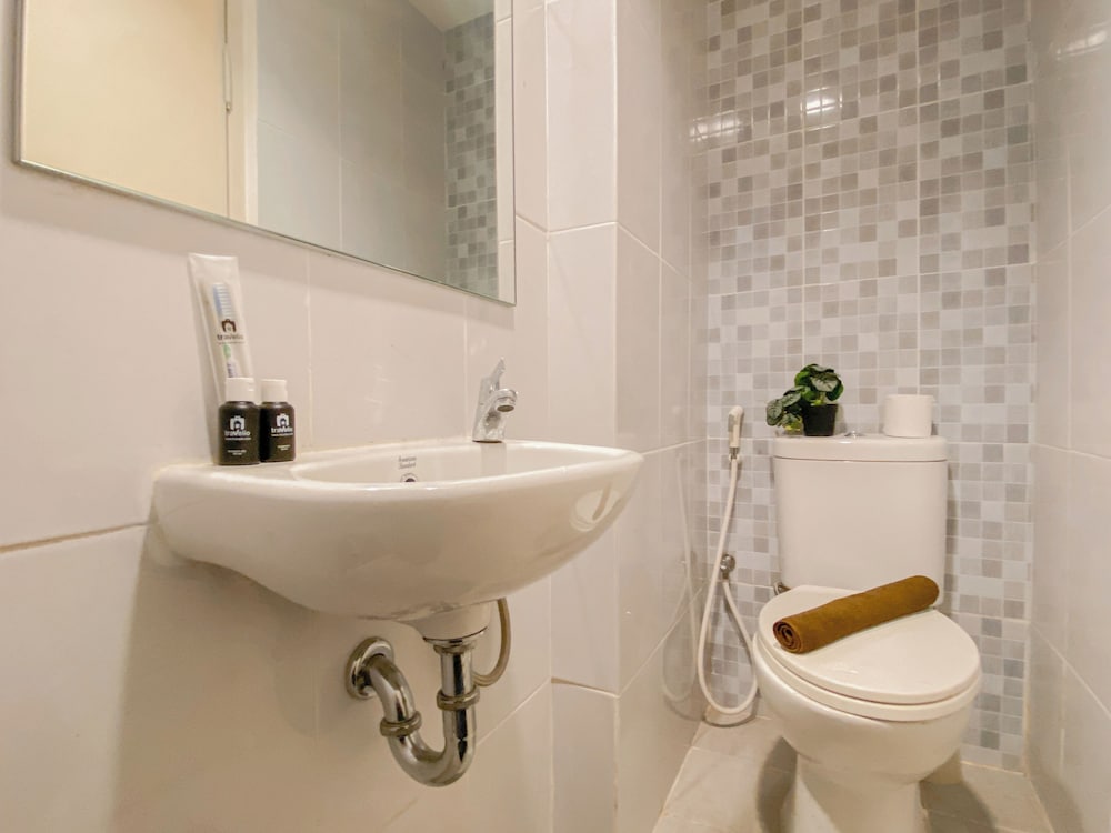 Classic Studio At Tokyo Riverside Pik 2 Apartement