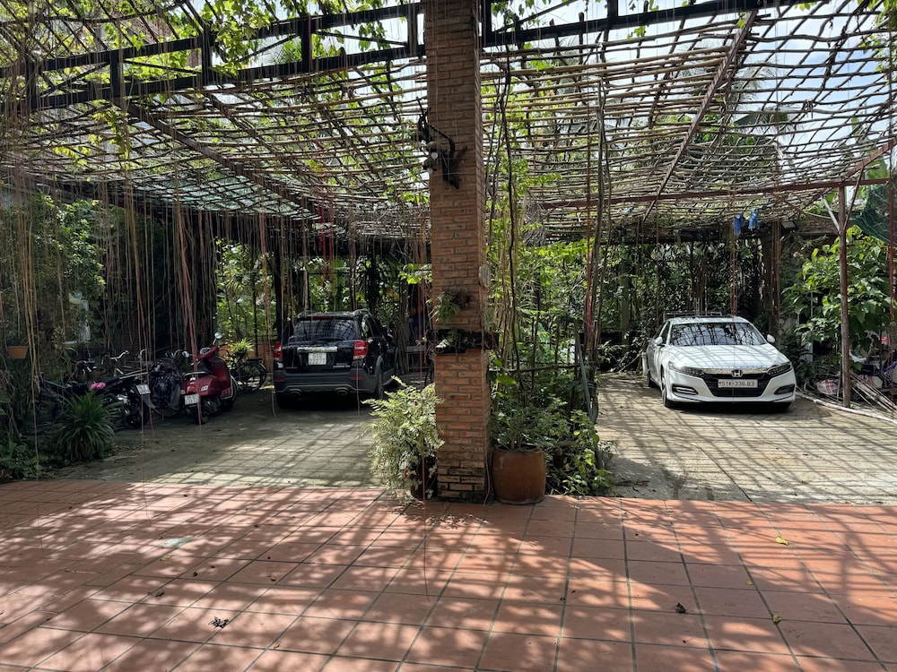 Bau Bi Mini Farmstay Mekong - Tien Giang