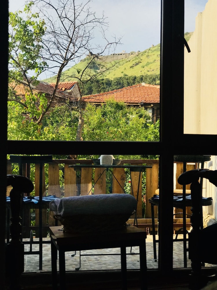 Pergamon Pension