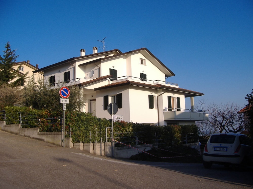 Photo 26