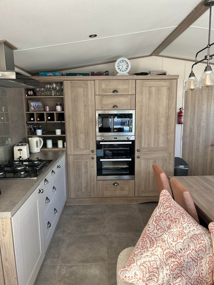 KMH Caravan Holidays