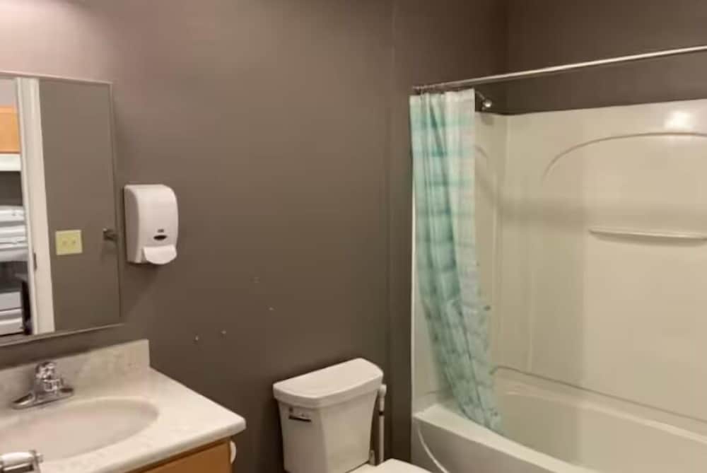 Great North Lodging