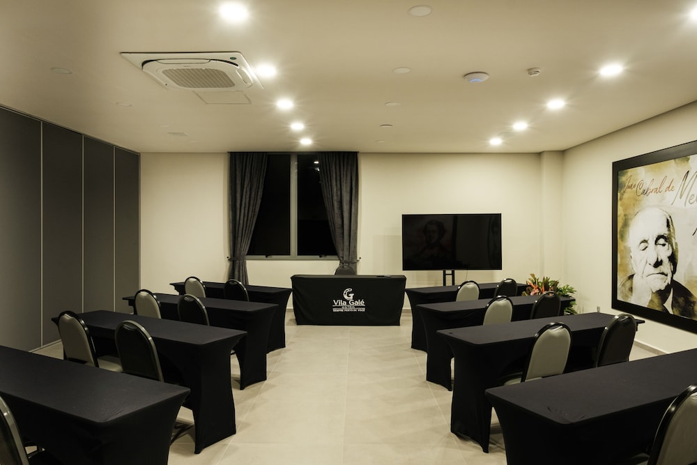 meeting & event spaces