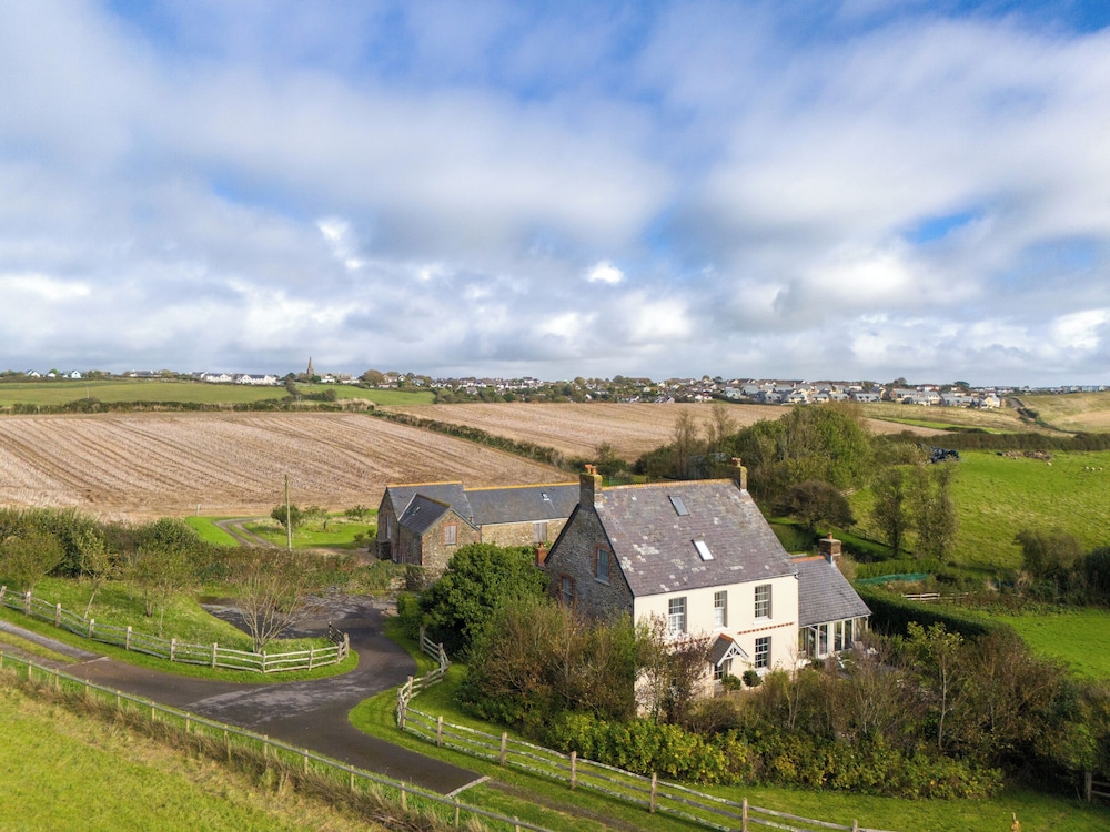 The Farmhouse at Broad Downs