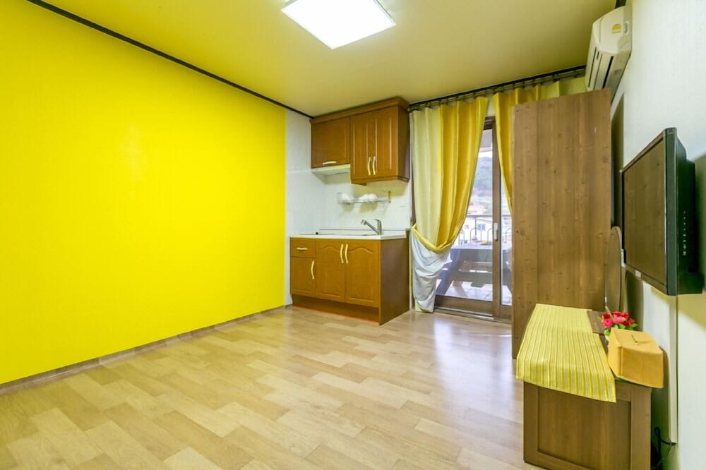 Photo 48