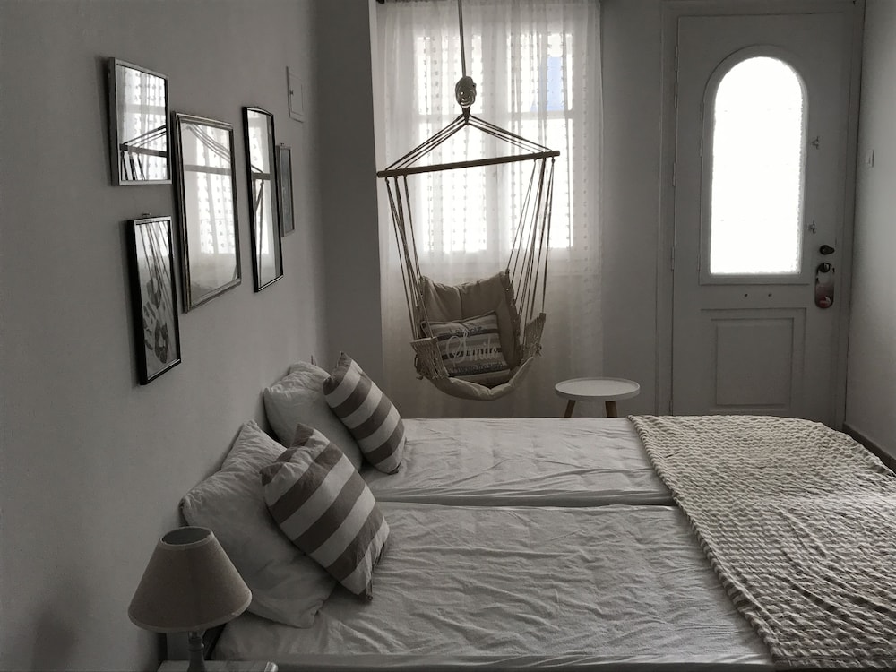 Morpheus Rooms photo 2