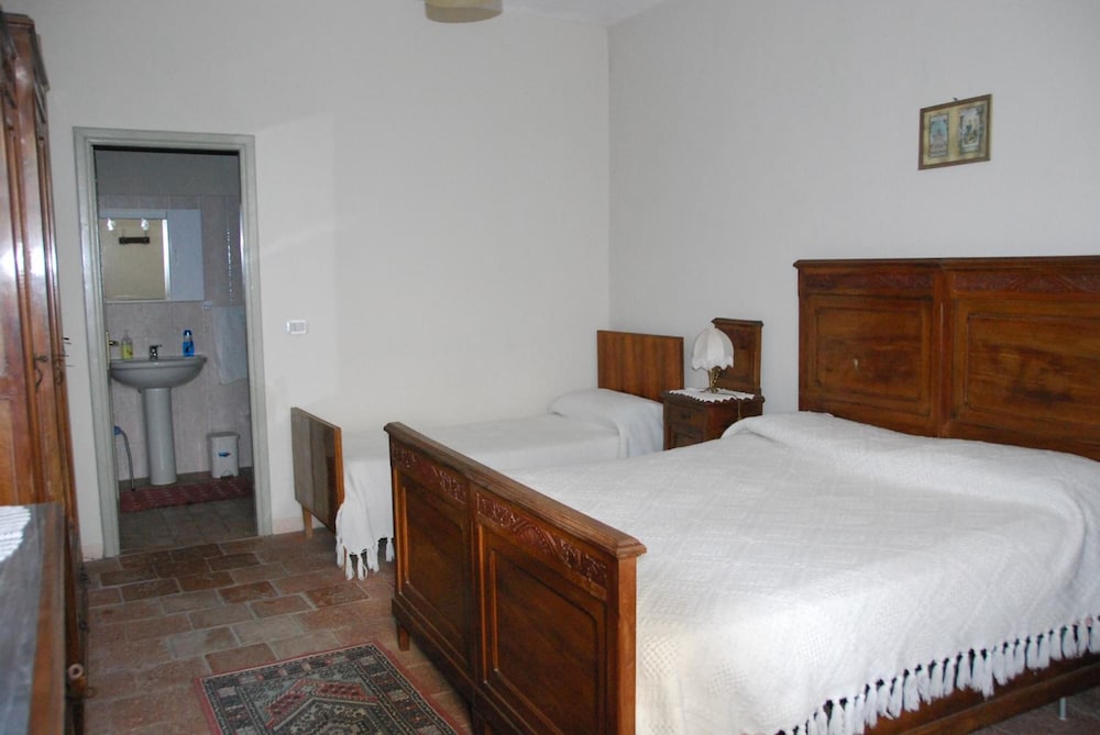 Cascina Bricchetto view 3