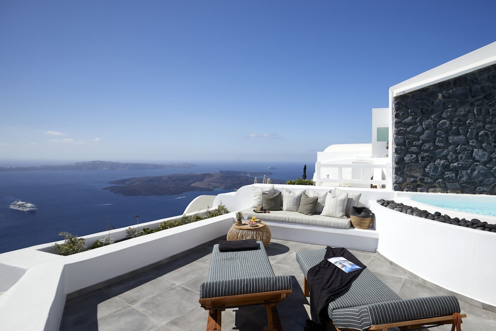 Olea Cave House