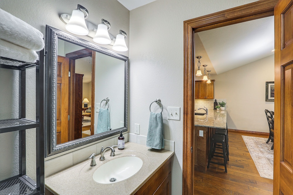 2 Mi to Main Street: Family Home in Winfield!