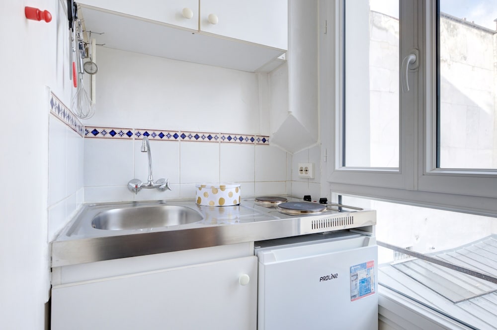 Cozy Studio for 2 in Le Marais