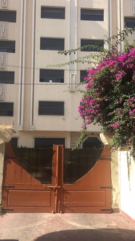 Beifeimeng Casablanca Central House