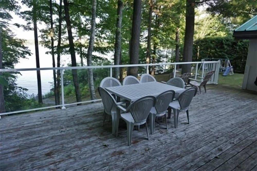 462 Paudash Lake 4 Bedroom Cottage