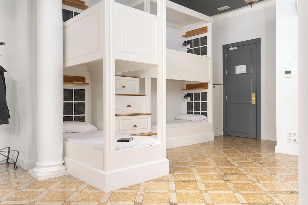Casa Gracia Barcelona - Hostel