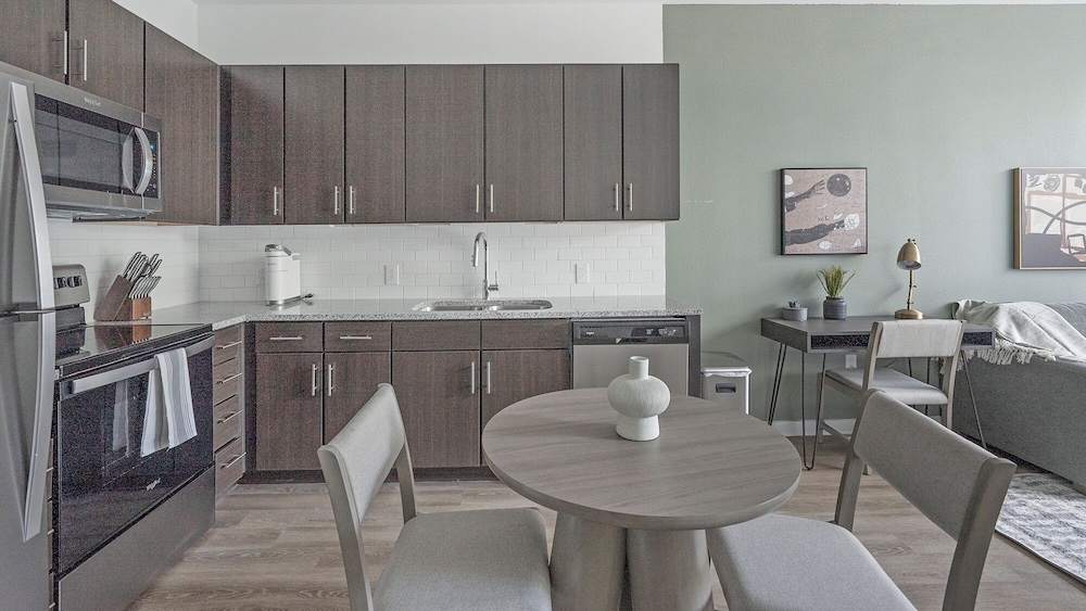 Landing Apartments Denton