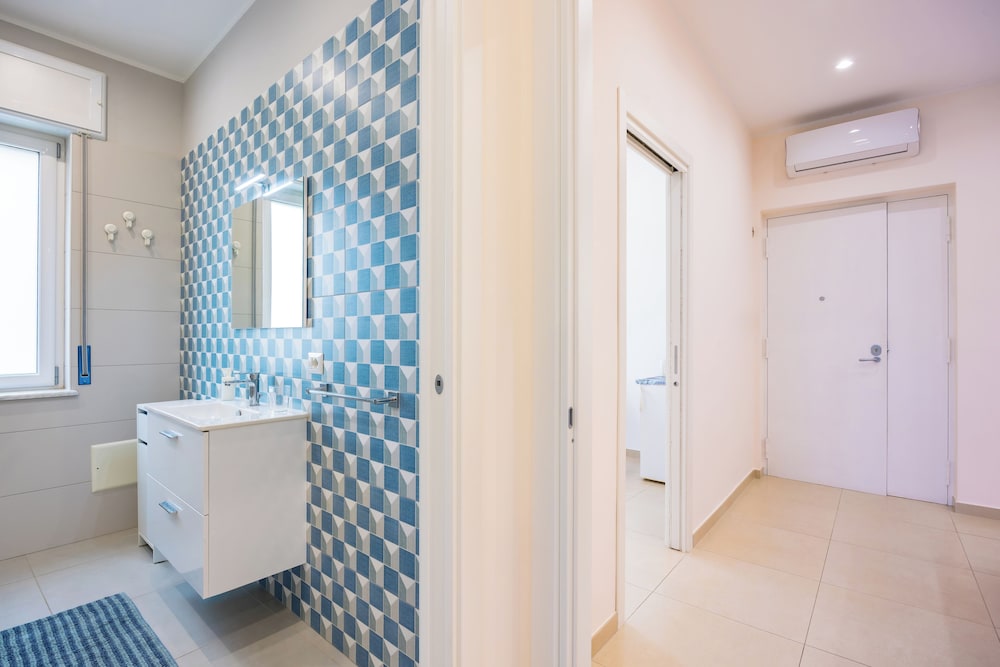 Domus Capodimonte Flat by Napoliapartments