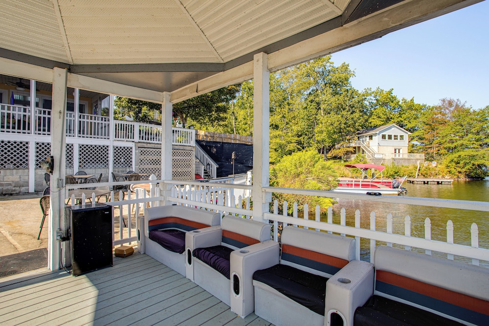 Bring Your Boat! Lake Murray Home w/ Dock & Ramp