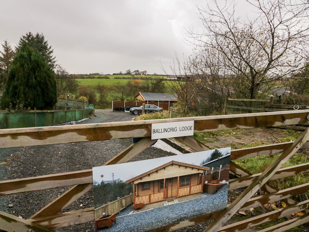 Ballinorig Lodge