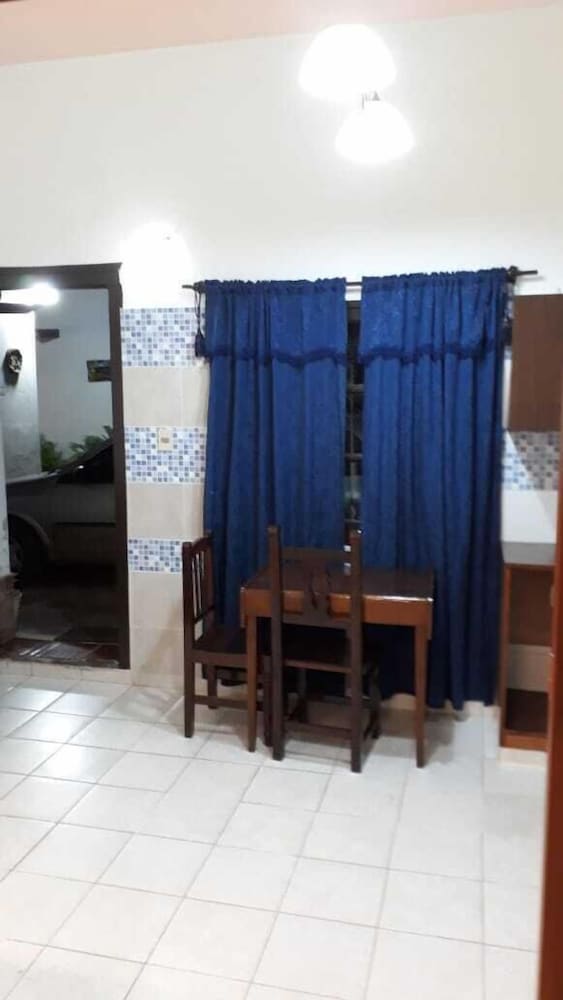 Hostal Residencial Leones de Castilla