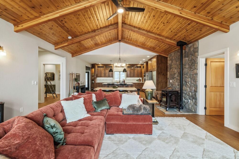 Chiloquin Ridge River Retreat
