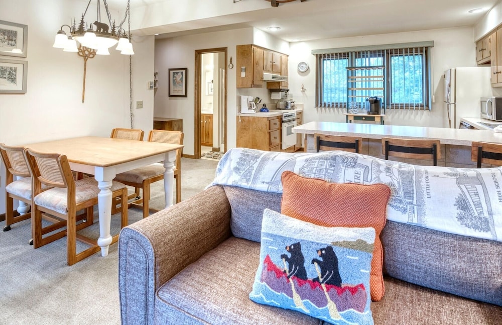 Alpine Meadows 30 3 Bedroom Townhouse by Redawning view 5