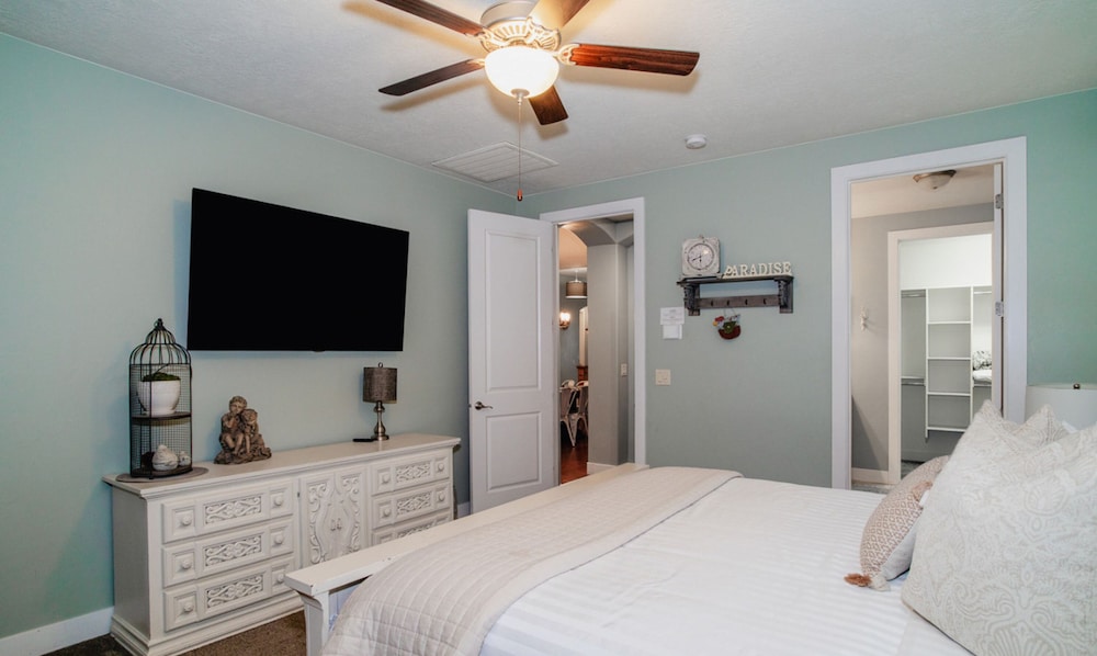 Paradise Village 3 - Grand View Estates
