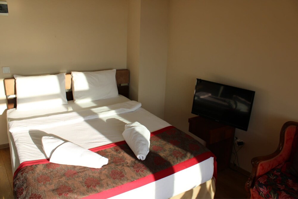 Bude Suit - Image 15