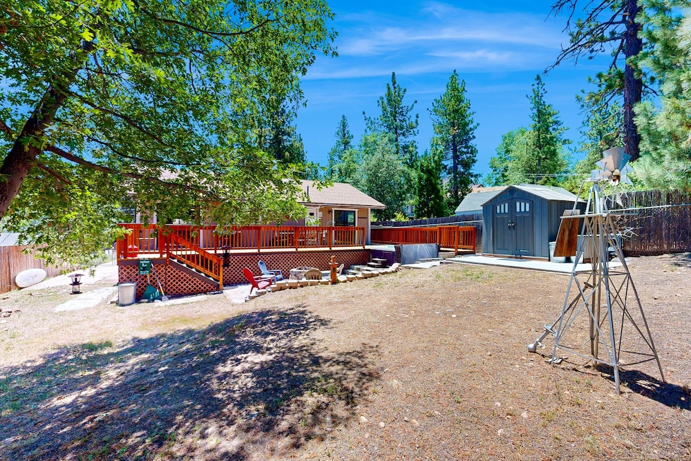 Lazy Bear Cabin #554