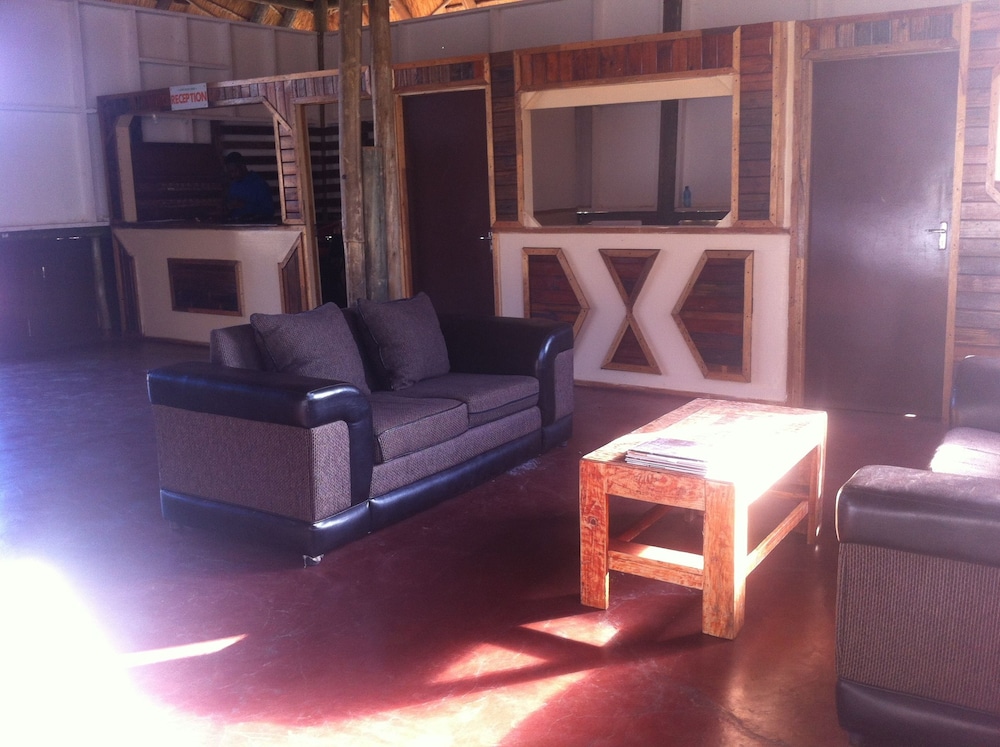 Lion Roars Lodge