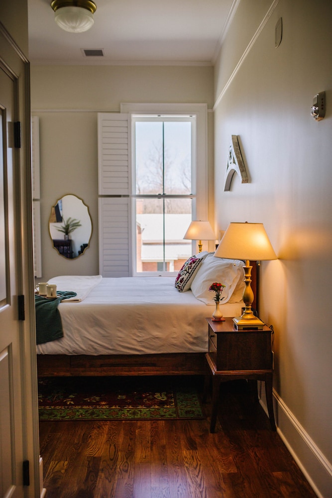 The Inn at Foster Falls - Property Image 66
