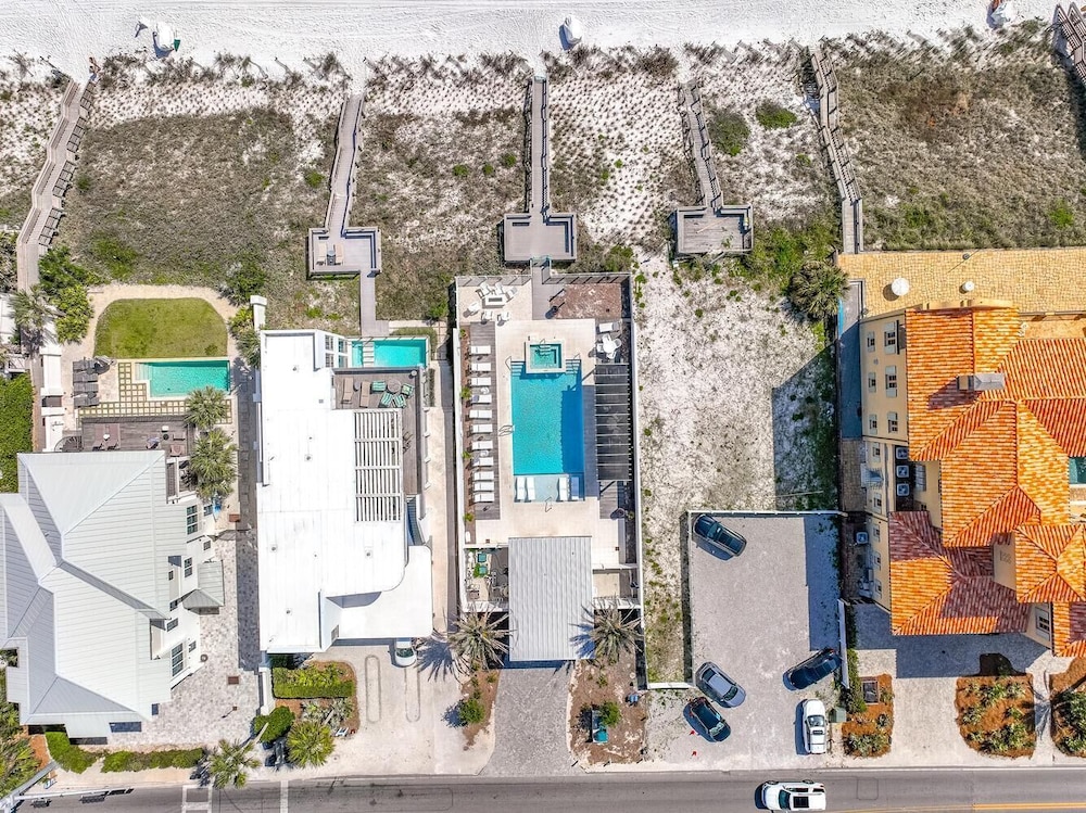 The Viridian 202 on 30A