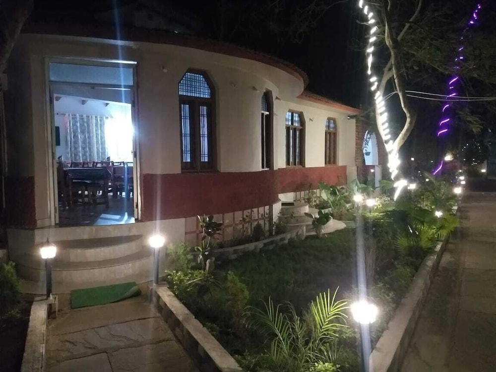 Tiger Heaven Resort Bandhavgarh