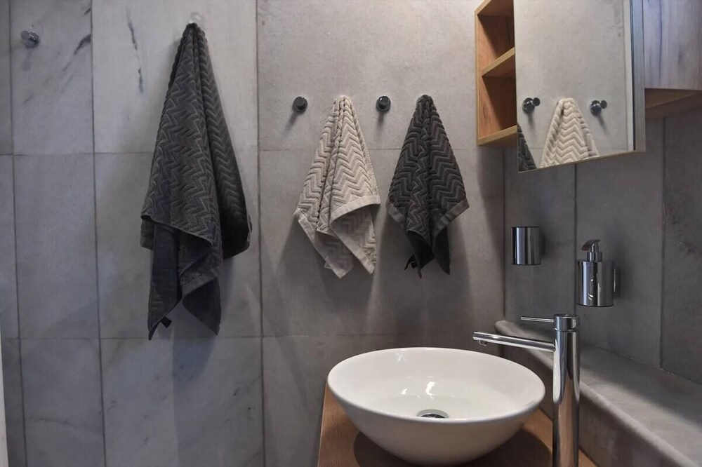 Cycladic home in Kampos by GHH
