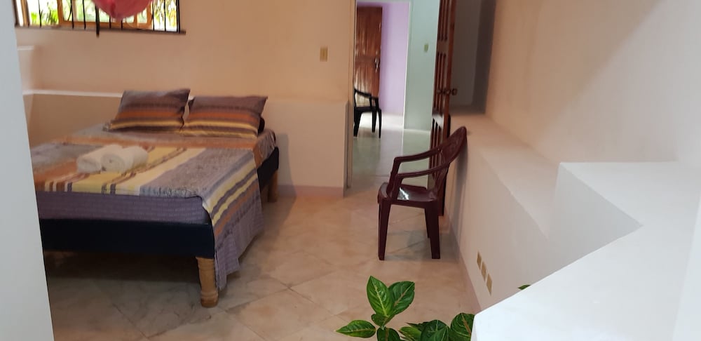 Jamaica Villa Sweetsap