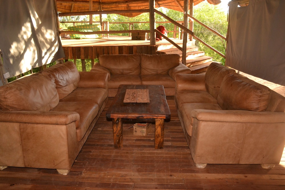 Mabata Makali Lodge & Campsite