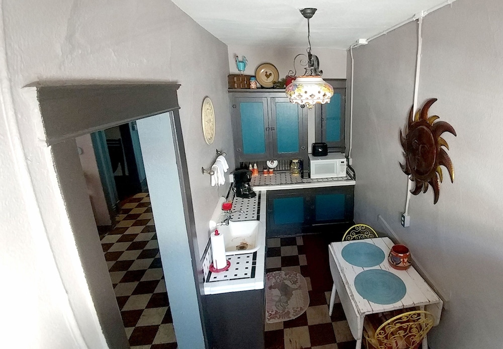 Historic Whiting Hotel Suites - Property Image 41