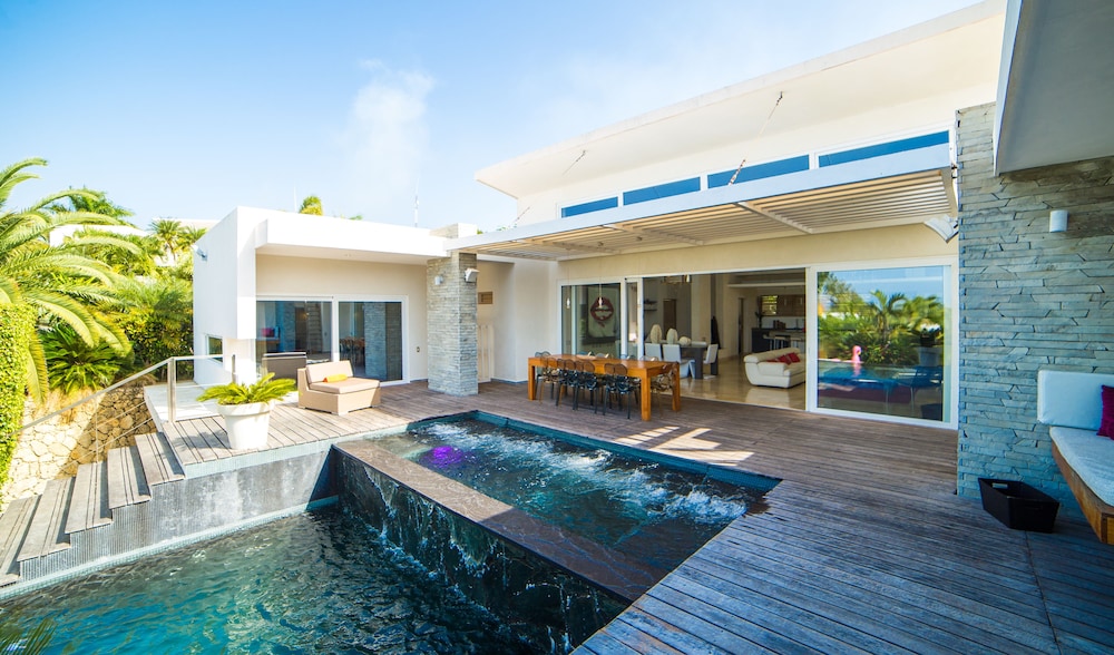Villas Agua Dulce