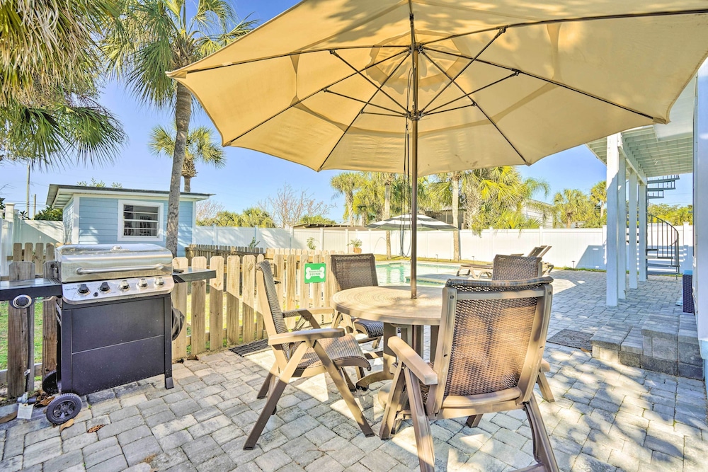 Gulf Views & Beach Access: Pet-friendly PCB Home