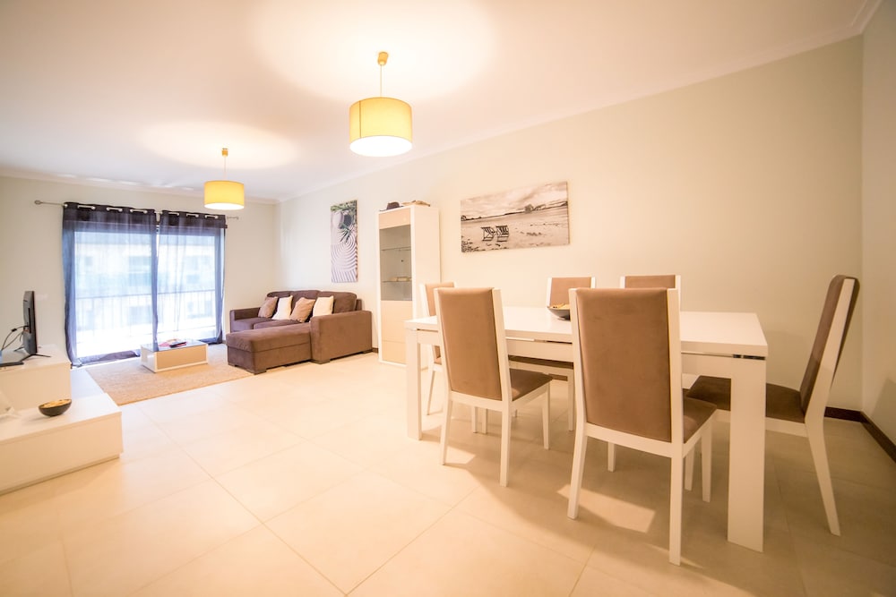 B03 - Luxury 2 Bedroom near Marina Park by DreamAlgarve