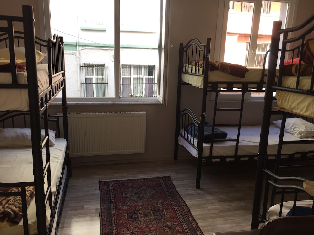 Avrasya Pansiyon - Image 23