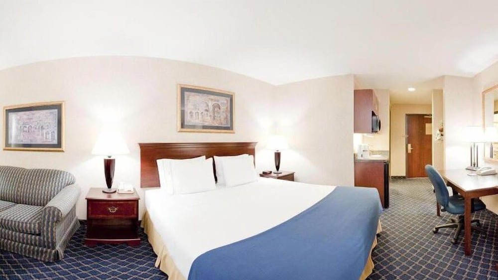 Farmington Vacations - Holiday Inn Express Suites Farmington, an IHG Hotel - Property Image 27