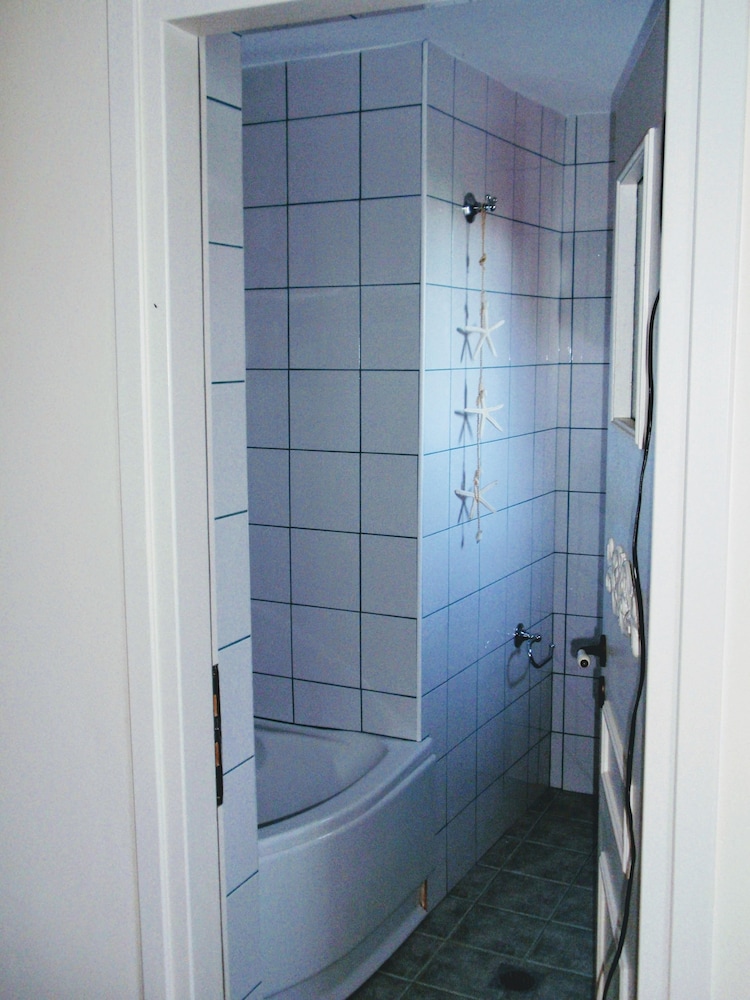 Photo 56