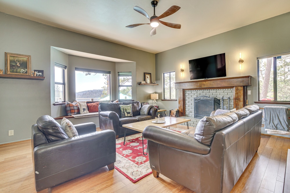 Partial Lake Arrowhead View: Cabin w/ Game Room!