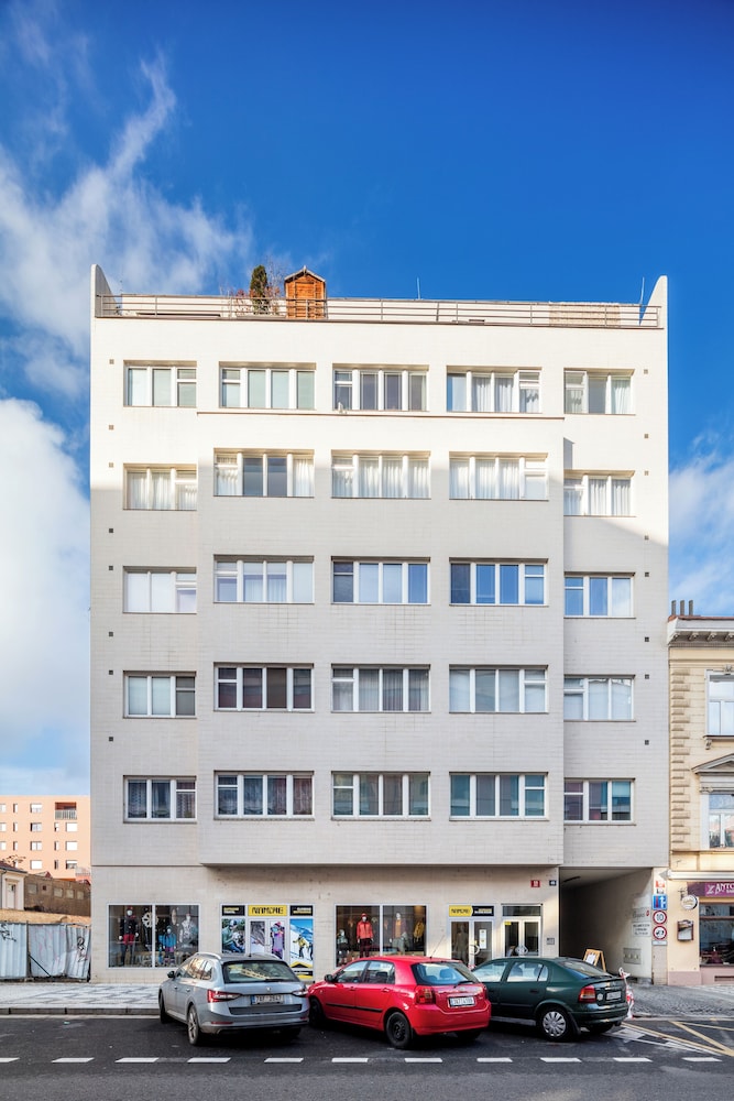 Cozy apartment near Karlín Square