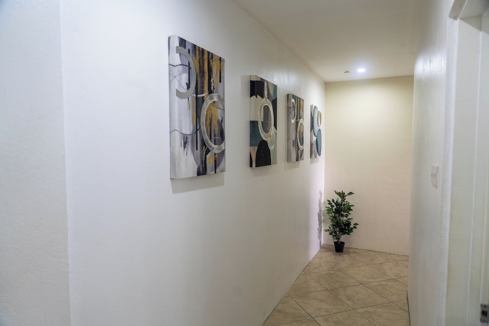 Sundrift Apartments
