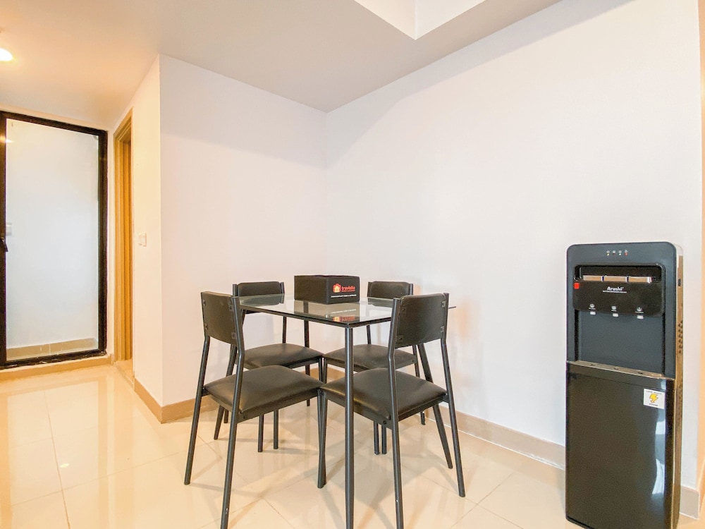 Comfort And Simply Look 2Br At Meikarta Apartment