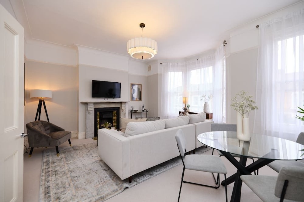 The New Cross Hideaway - Modern 2bdr Flat
