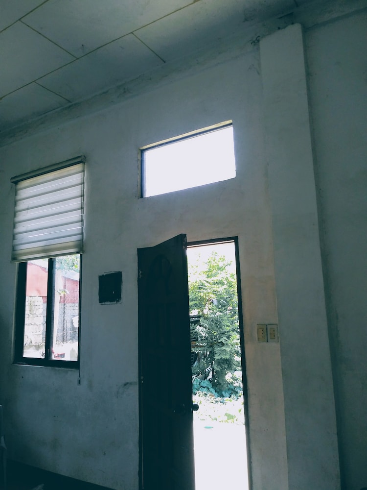 T and B Room Rental view 4