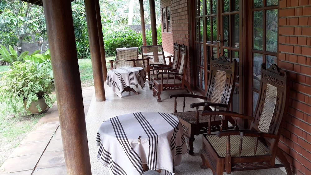 Arangala Bungalow